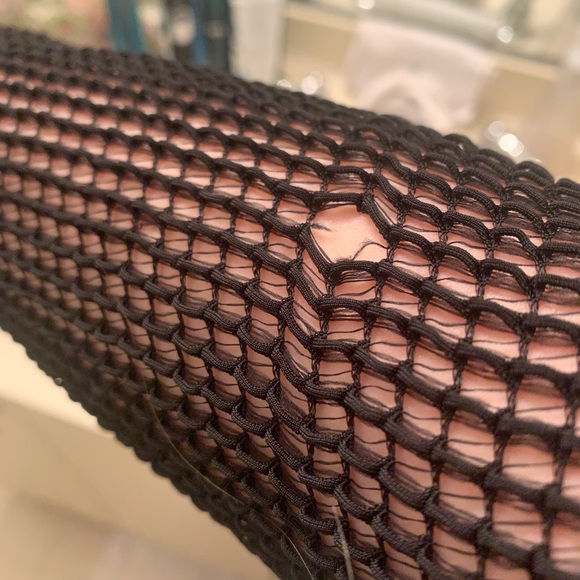 fishnet long sleeve - Picture 2 of 2